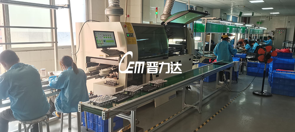波峰焊助焊劑噴涂使用壓力罐或水壓供液有什么區(qū)別？
